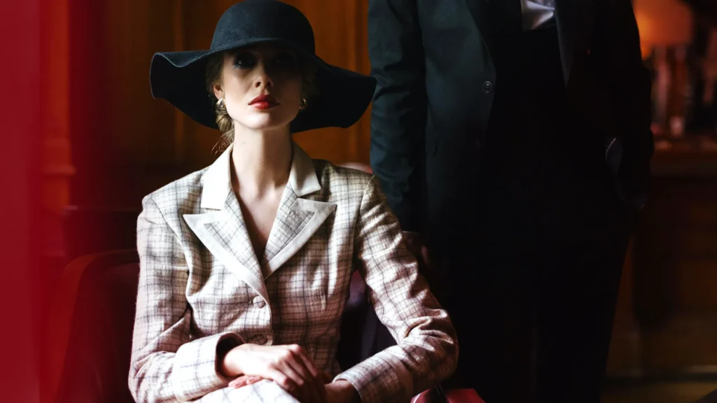 Modern Take on Bold Fashion Statements